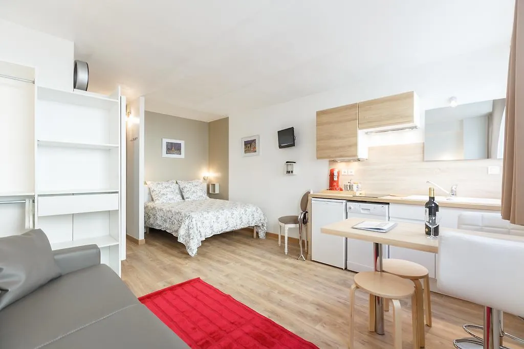 Apartment Trocadero *